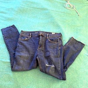 We The Free 30 inch waist distressed jeans